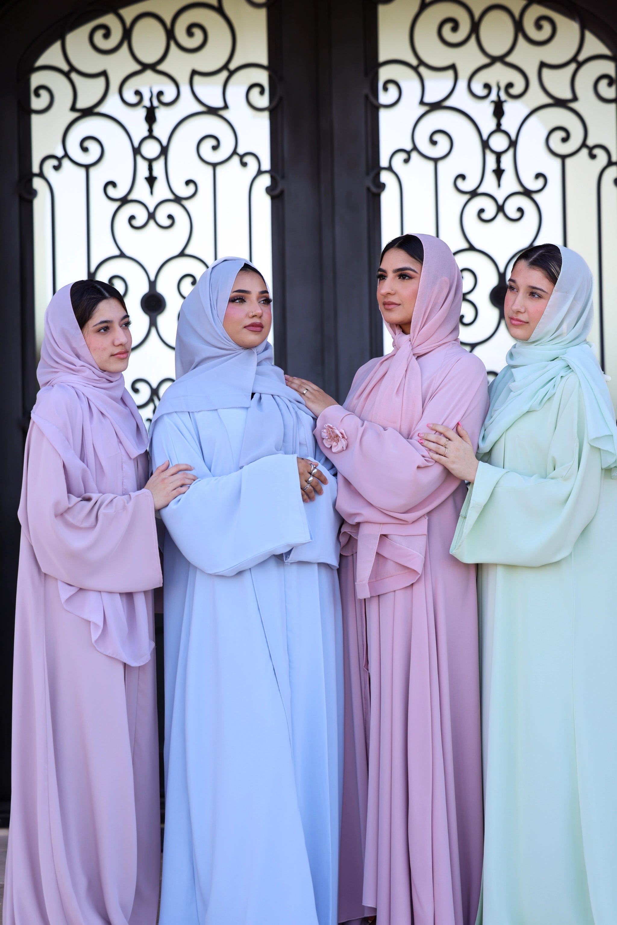Humaaya Classic Flow Abaya