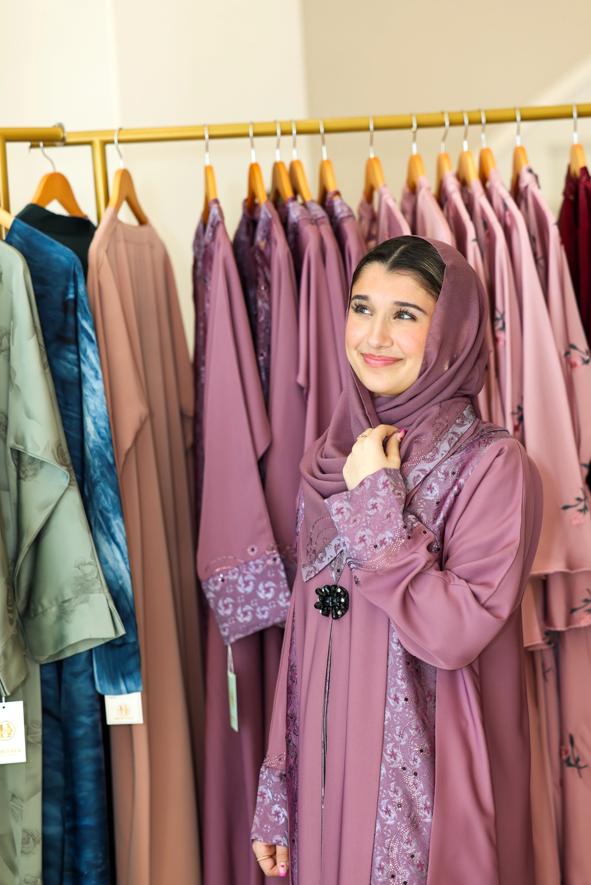 Humaaya Embellished Elegance Abaya