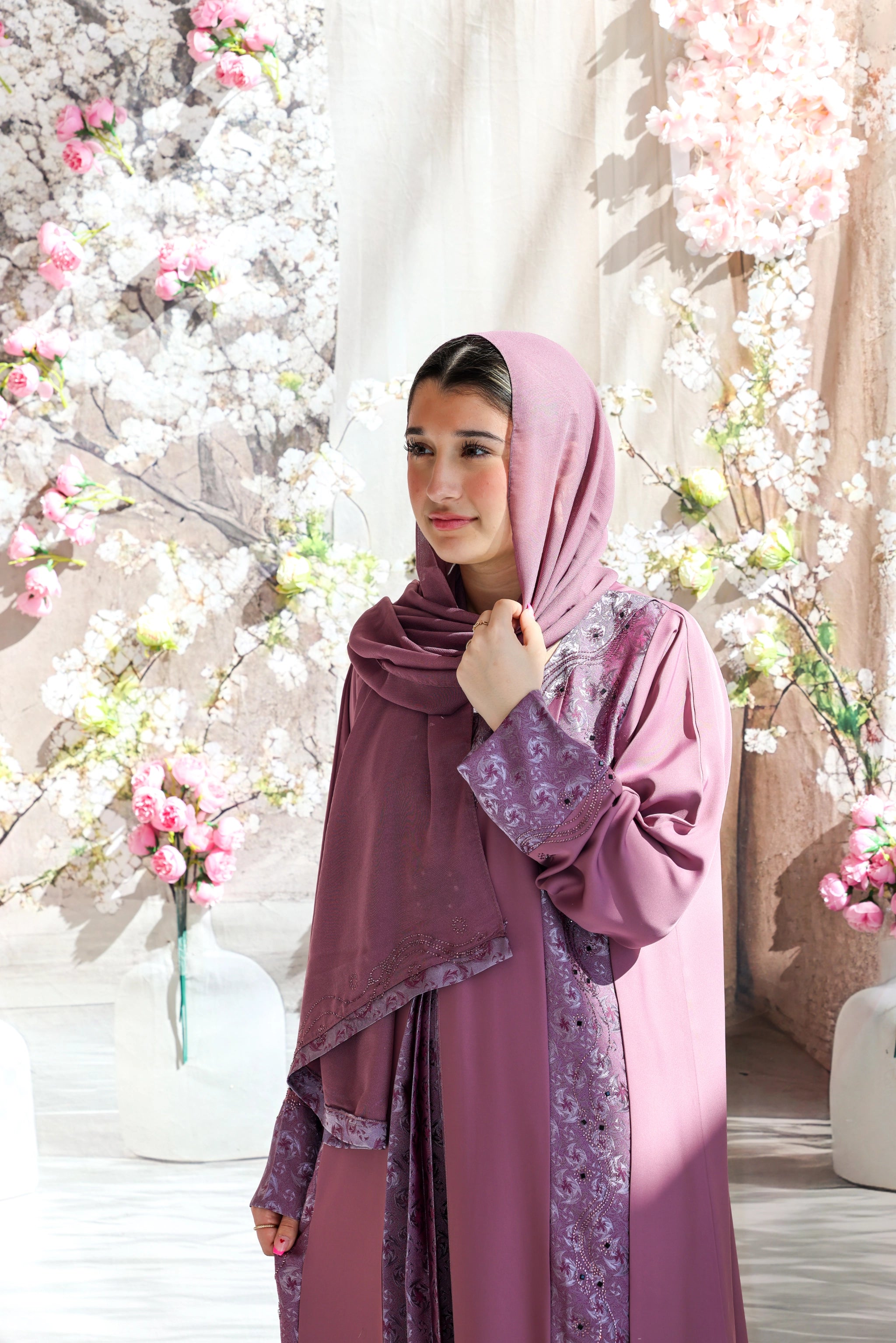 Humaaya Embellished Elegance Abaya