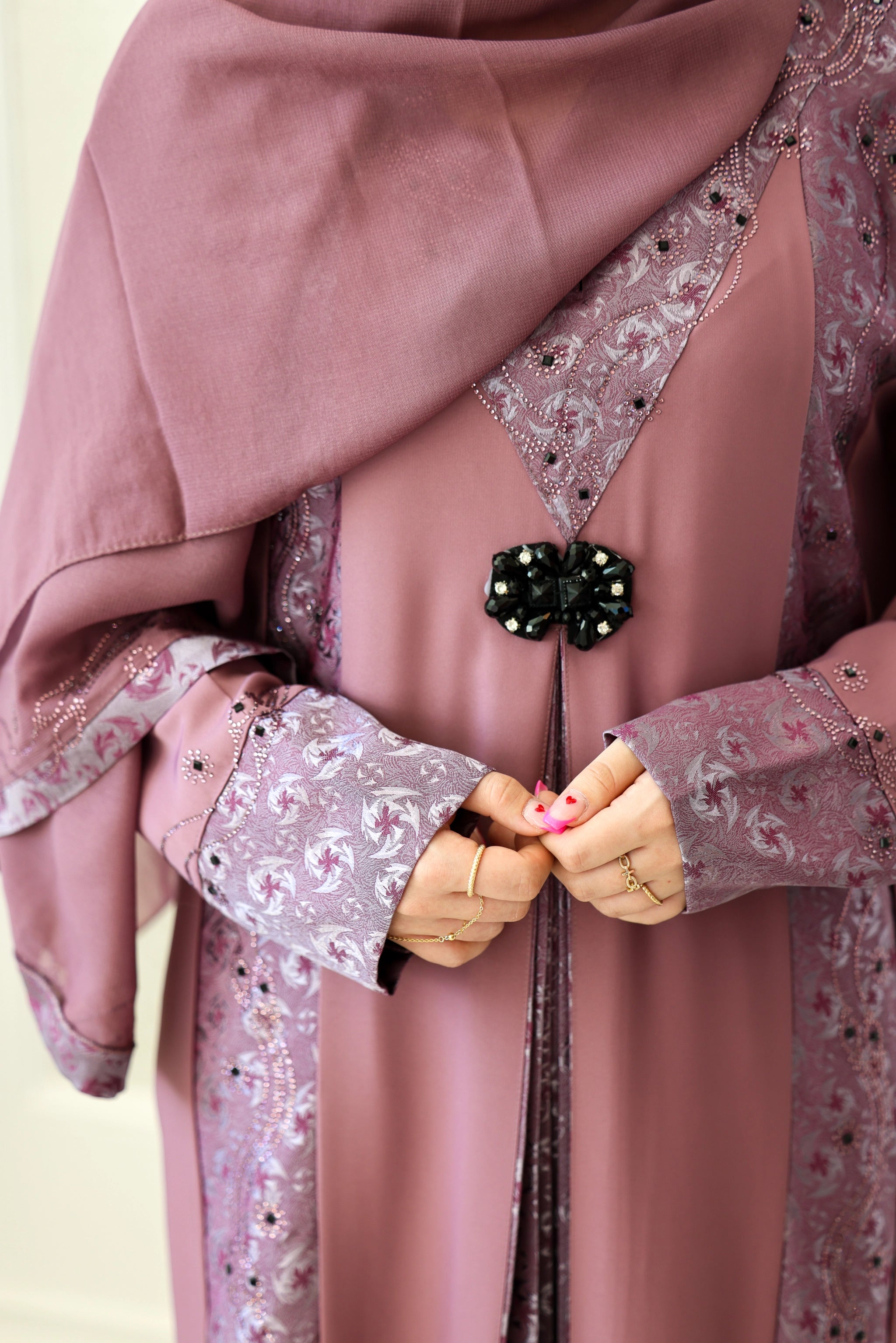 Humaaya Embellished Elegance Abaya
