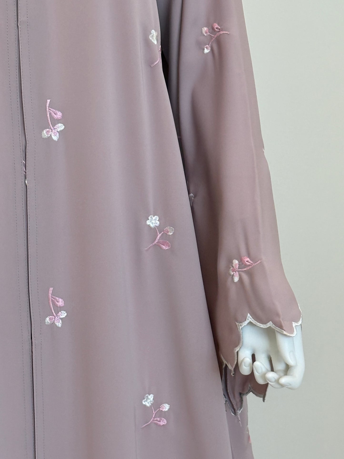 Desert Rose Embroidered Abaya – Dusty Mauve