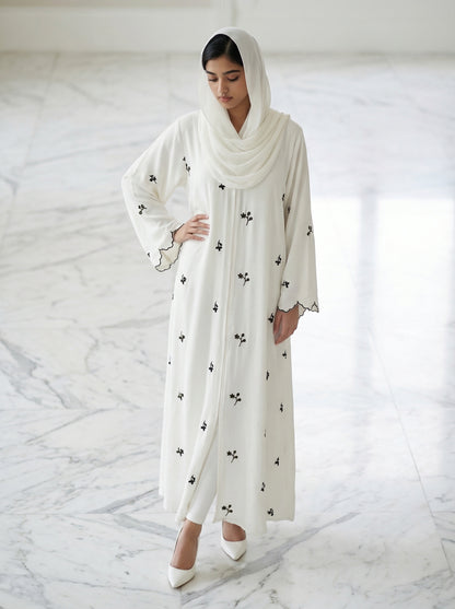 Noora Ivory Abaya