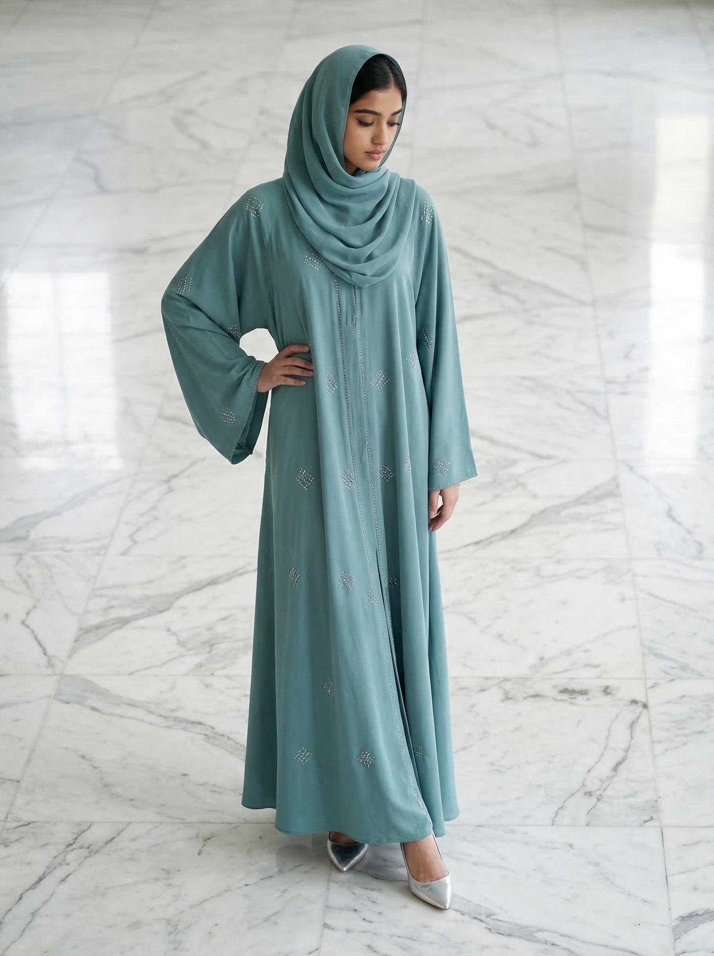 Amira Luxe Abaya