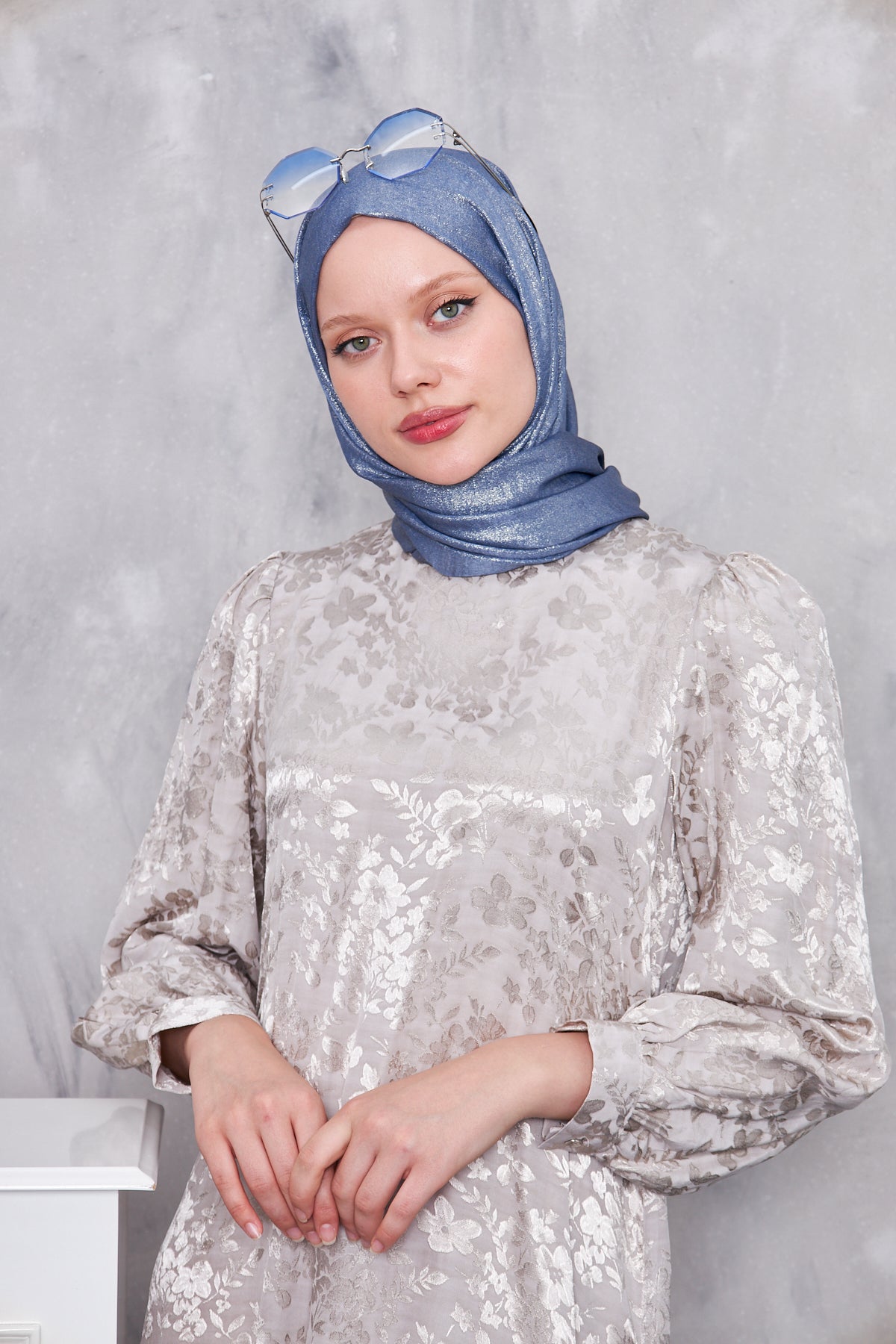 Lustre Shimmer Hijab