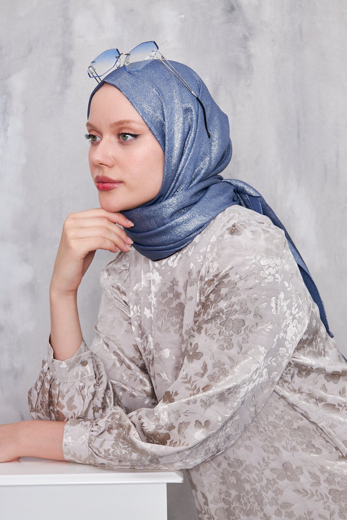Lustre Shimmer Hijab