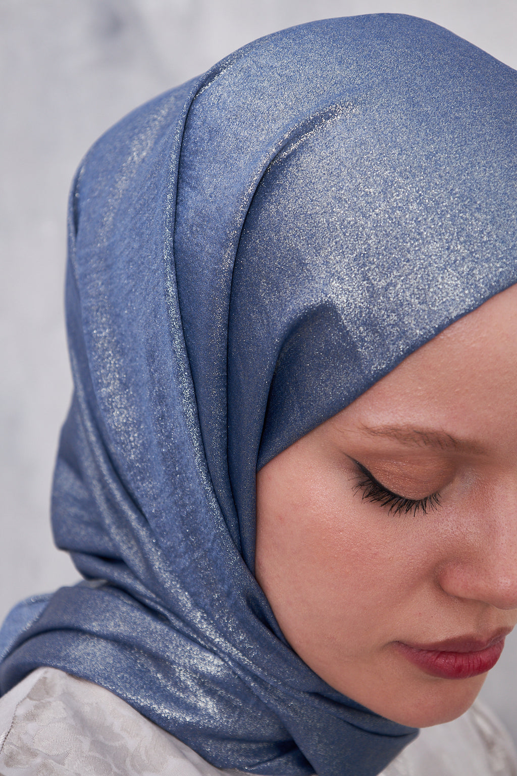 Lustre Shimmer Hijab